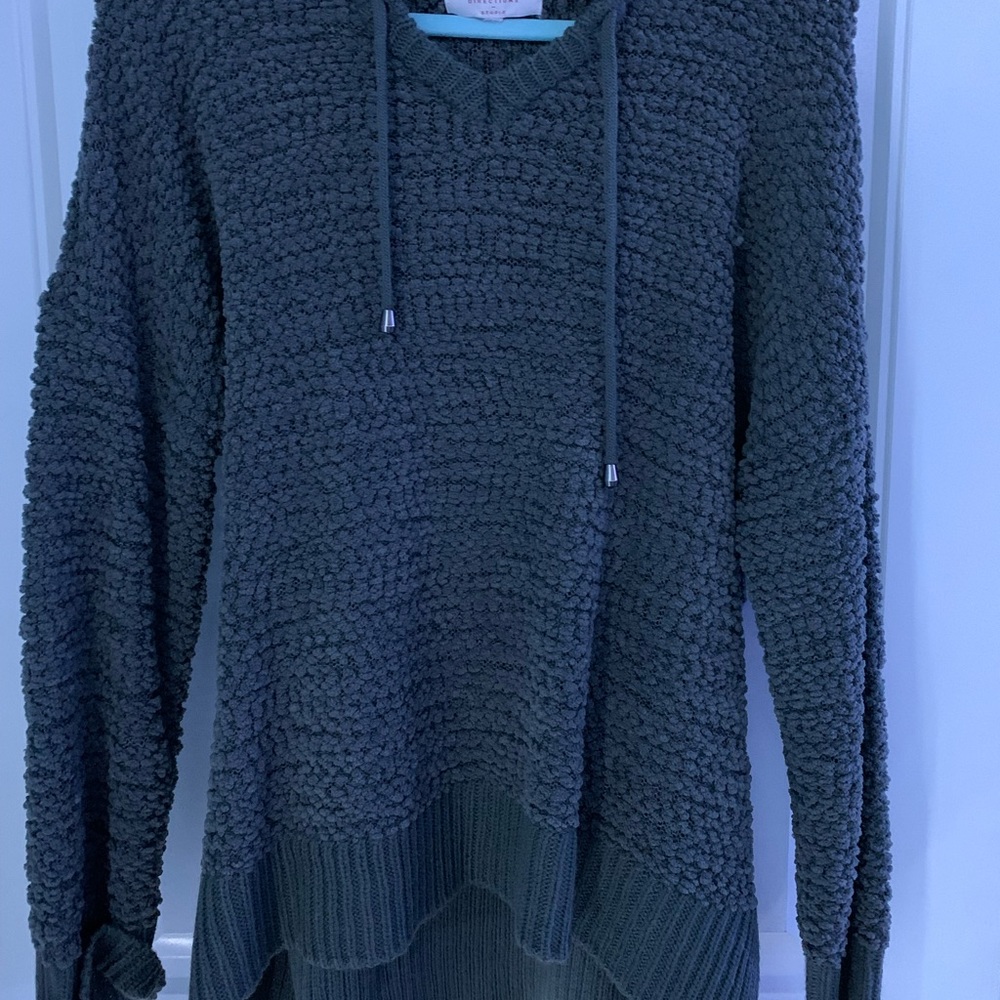 Women’s Hooded Popcorn Sweater